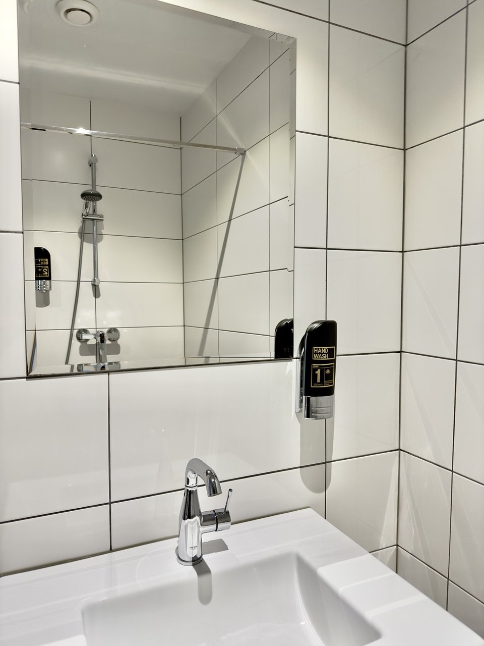 Triple Room at Hotel de Munck Amsterdam – detail view